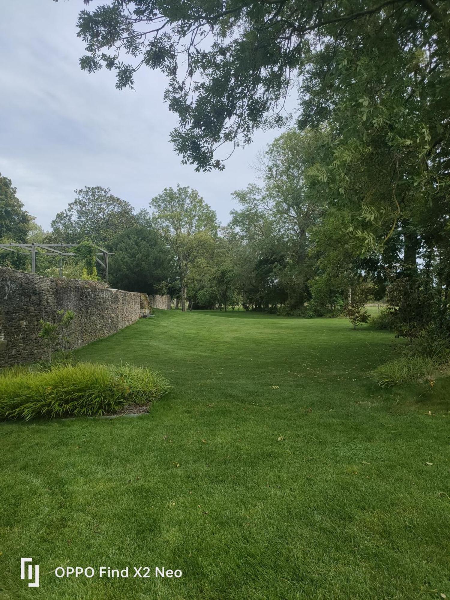 Отель Domaine Du Manoir De Vains Номер фото